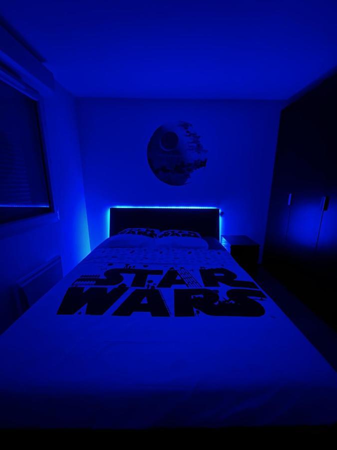 Le Skywalker : T2 Avec Parking & Balcon Apartment Toulouse Bagian luar foto