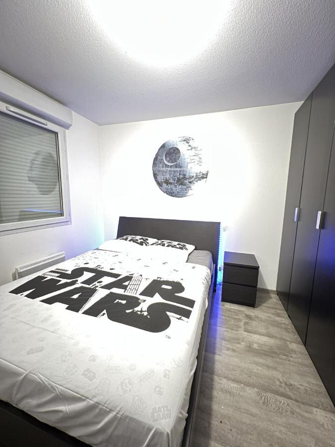 Le Skywalker : T2 Avec Parking & Balcon Apartment Toulouse Bagian luar foto