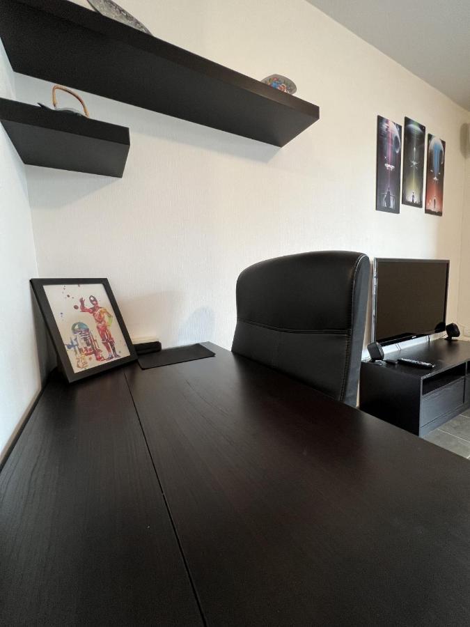Le Skywalker : T2 Avec Parking & Balcon Apartment Toulouse Bagian luar foto