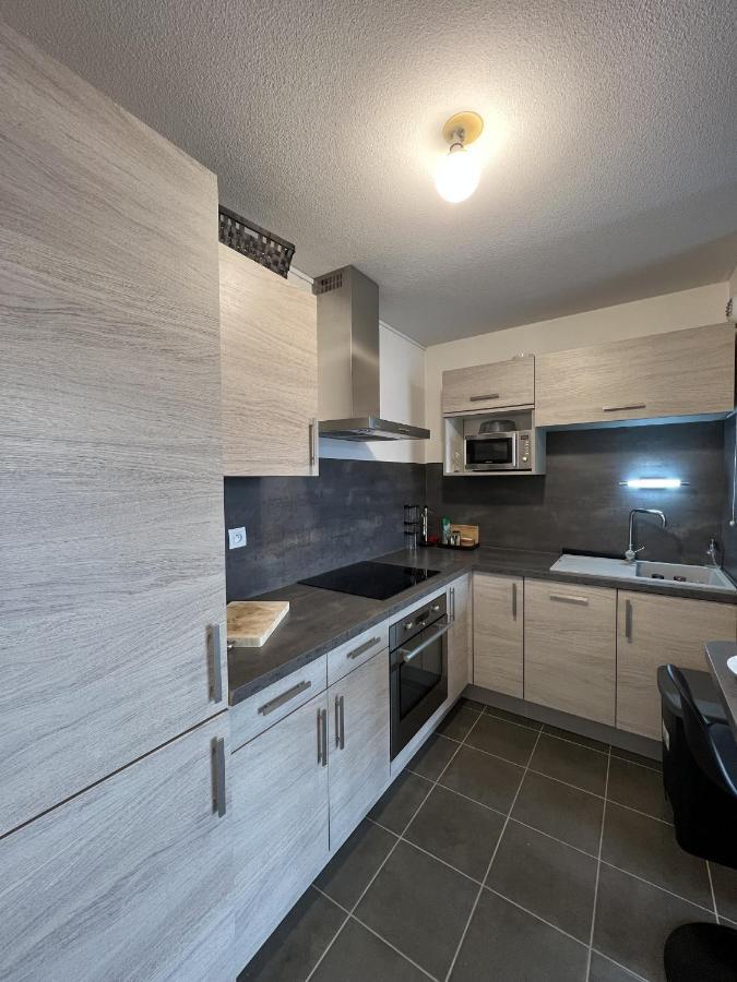 Le Skywalker : T2 Avec Parking & Balcon Apartment Toulouse Bagian luar foto